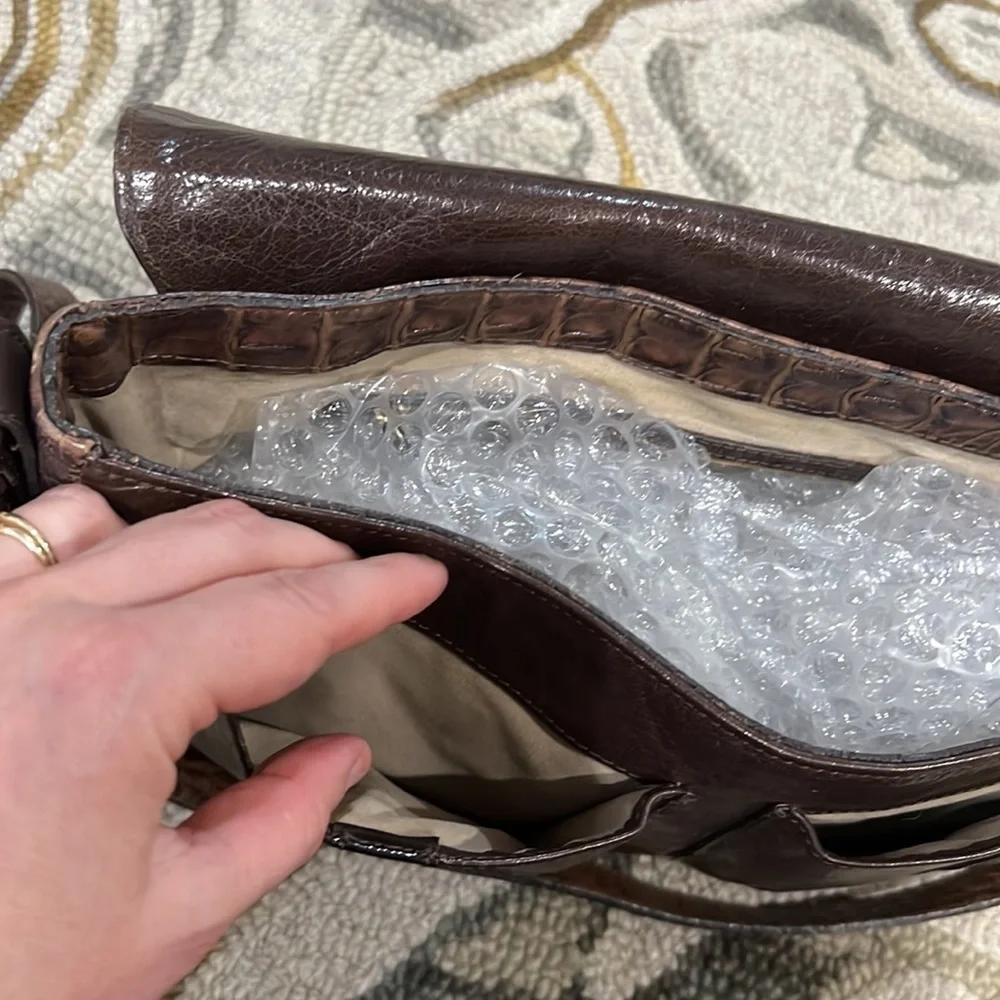 💕 Brahmin brown crocodile leather large crossbody bag 💕
